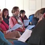 Sängerinnen bei der Chorprobe