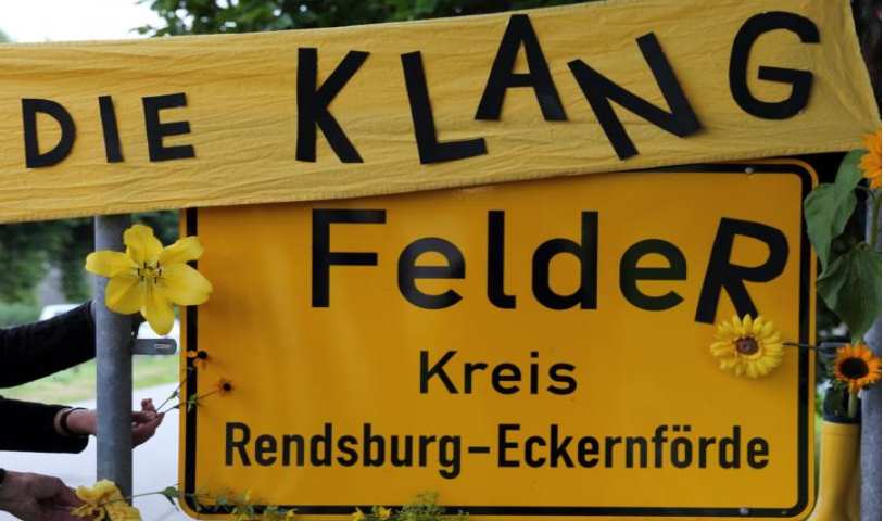 Dorfschild Die Klangfelder